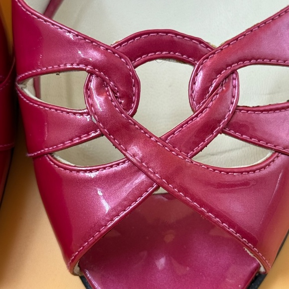 👠 Stuart Weitzman Hot Pink Patent Leather Heels – Size 8 - Picture 5 of 11
